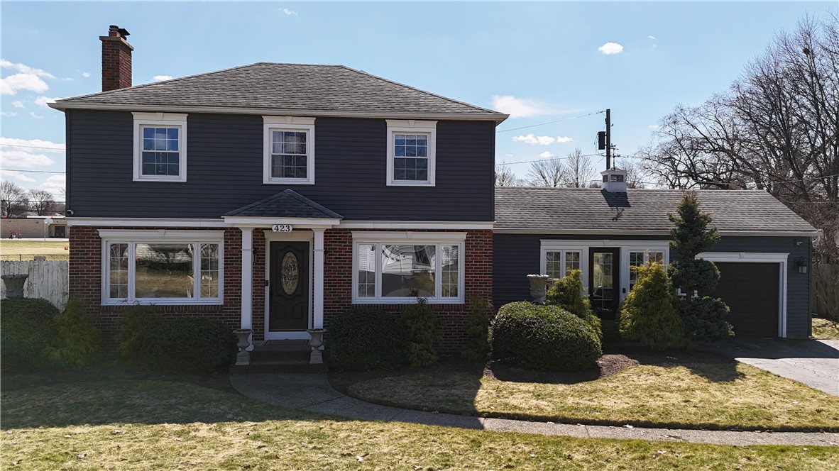 423 Wimbledon Road Irondequoit, NY 14617 - Photo 1 of 50