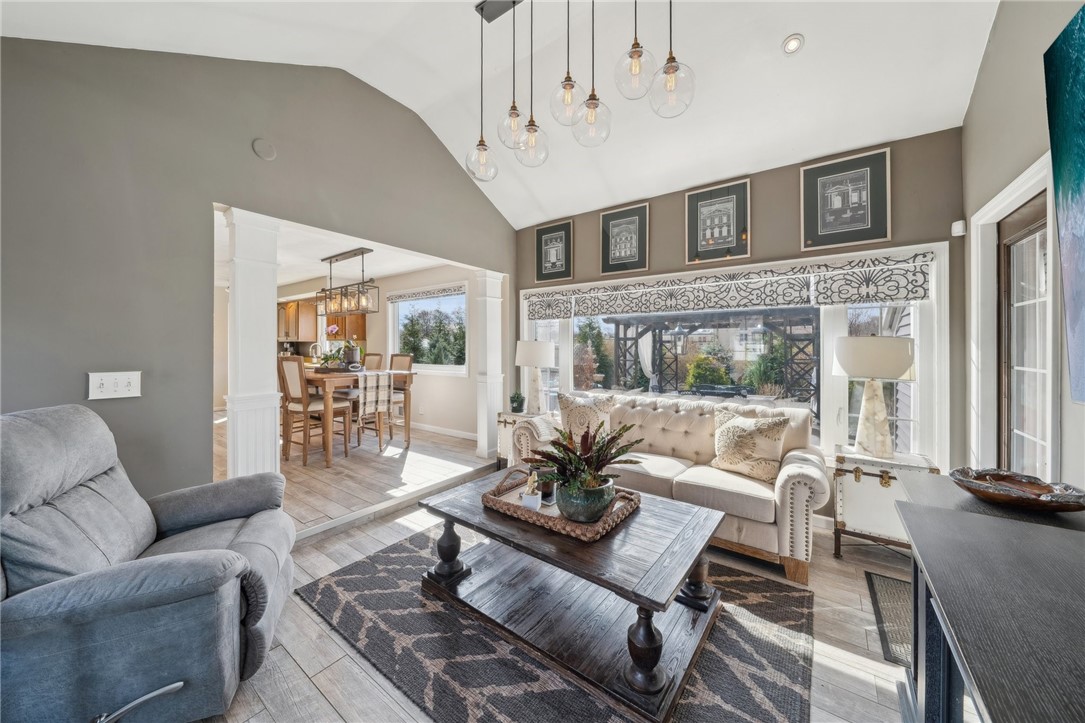 423 Wimbledon Road Irondequoit, NY 14617 - Photo 12 of 50