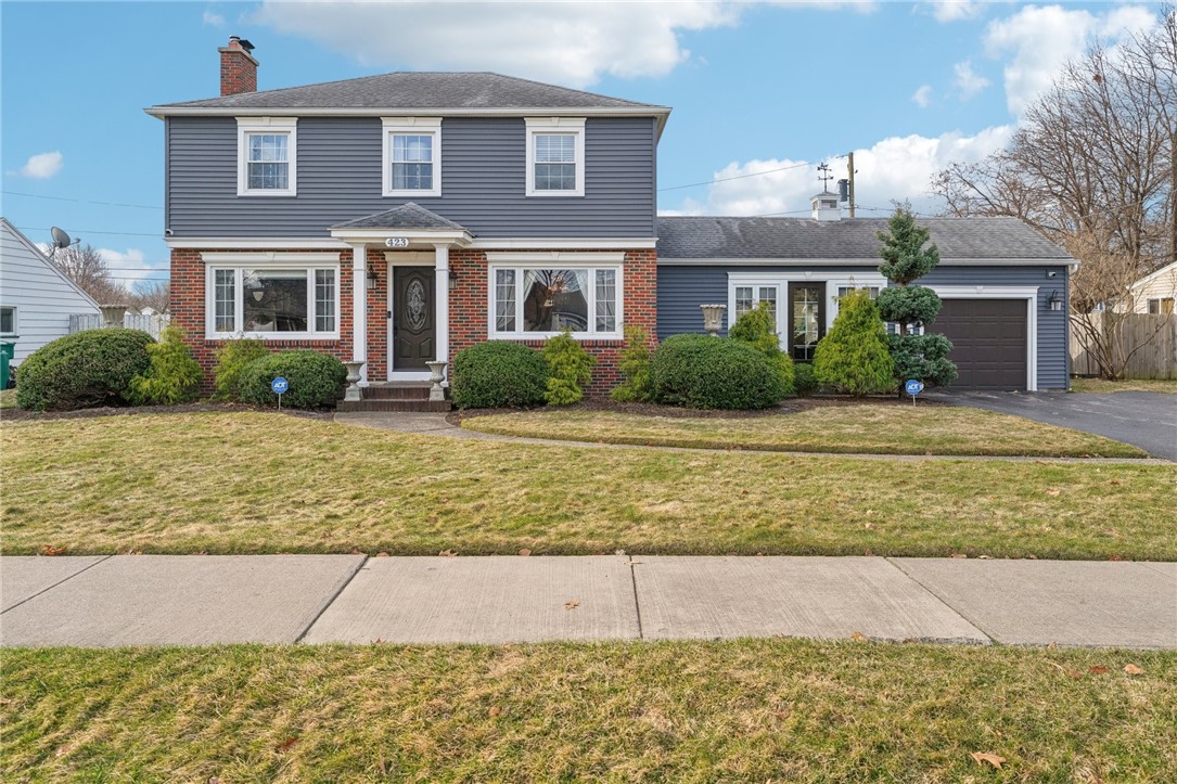 423 Wimbledon Road Irondequoit, NY 14617 - Photo 2 of 50