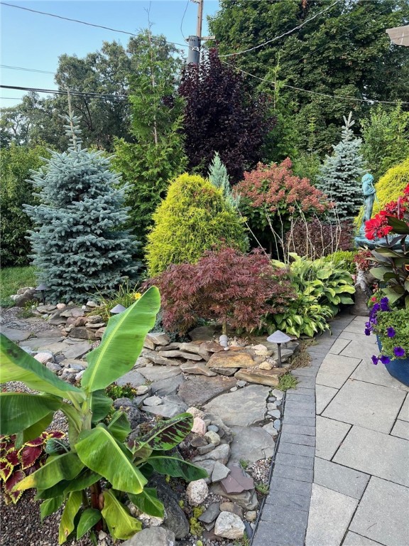 423 Wimbledon Road Irondequoit, NY 14617 - Photo 44 of 50