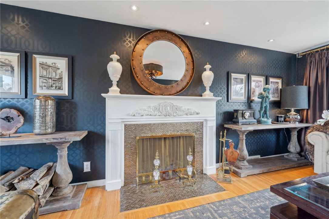 423 Wimbledon Road Irondequoit, NY 14617 - Photo 5 of 50