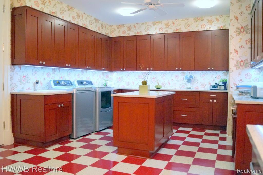 654 Rudgate Road Bloomfield Hills, MI 48304 - Photo 21 of 26 DSC06119.JPG