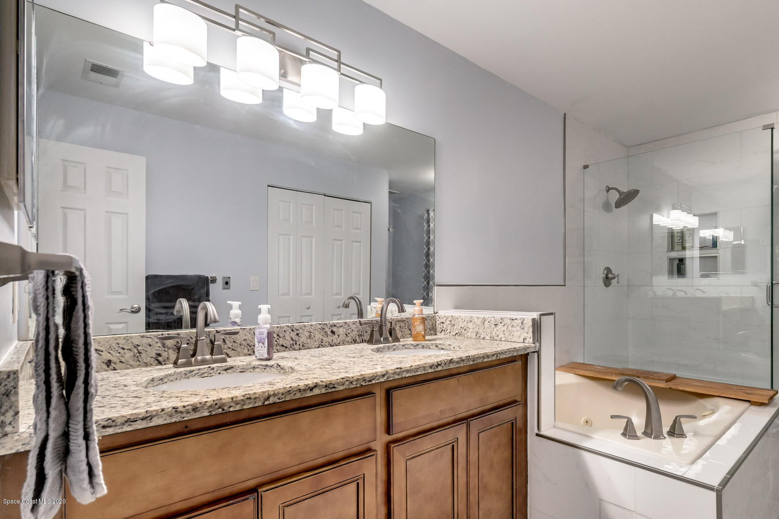 1544 Adview Road Southeast Palm Bay, FL 32909 - Photo 14 of 30 15_1544ADVIEW00100_mls