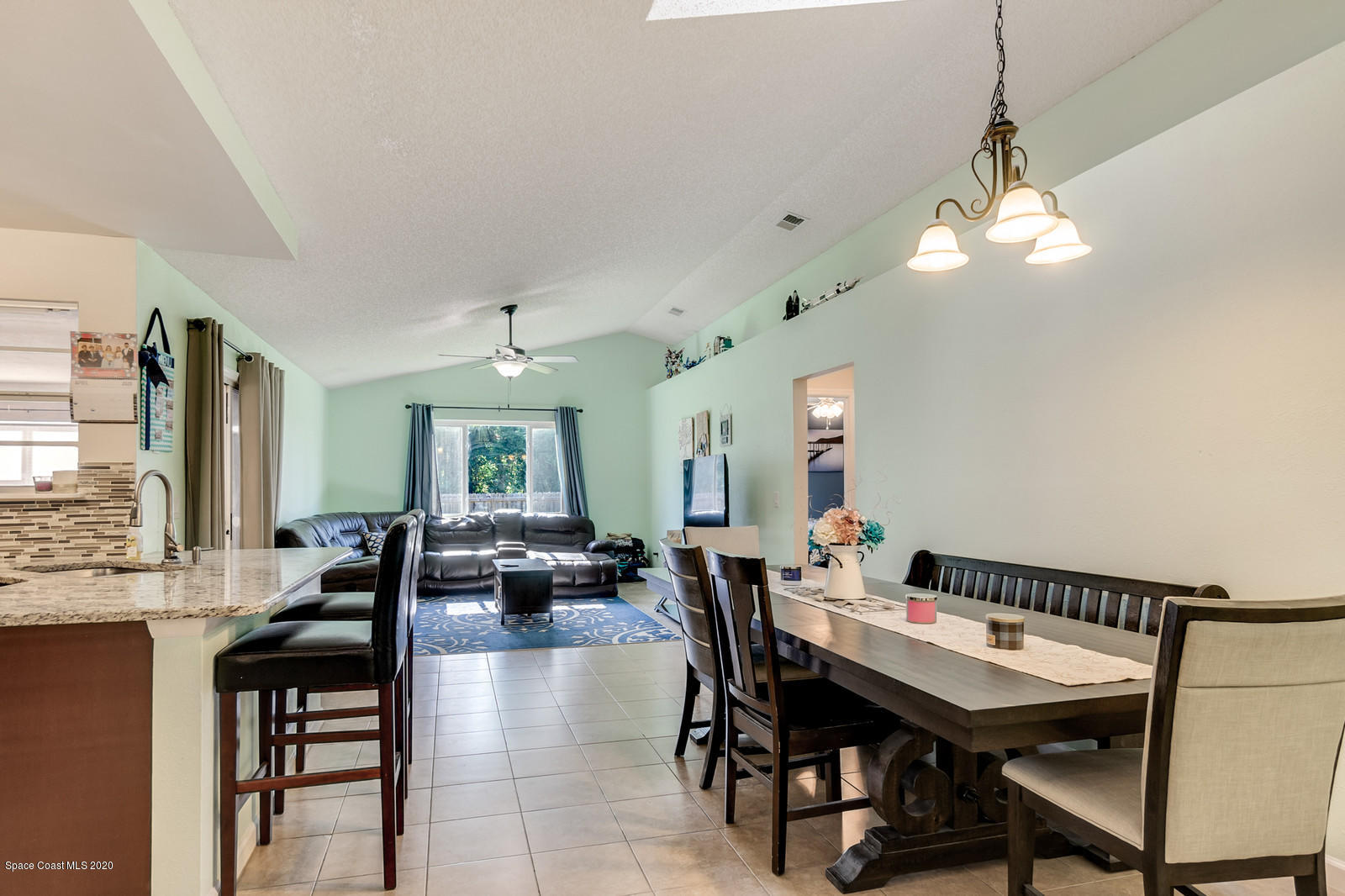 1544 Adview Road Southeast Palm Bay, FL 32909 - Photo 5 of 30 20_1544ADVIEW00131_mls