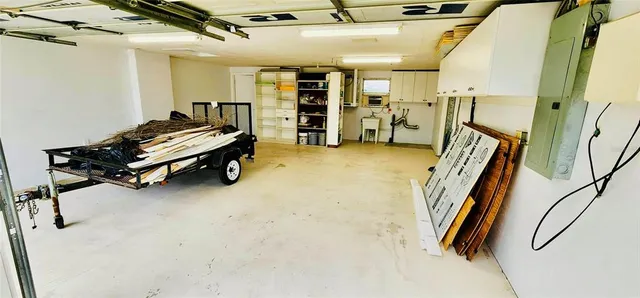 $2,000 | 68 Lake Shore Drive, Palm Harbor, FL 34684