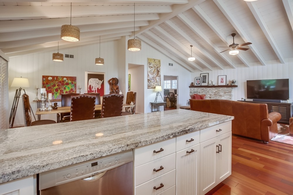 2121 Del Mar Heights Road Del Mar, CA 92014 - Photo 12 of 25 Gallery Image 12