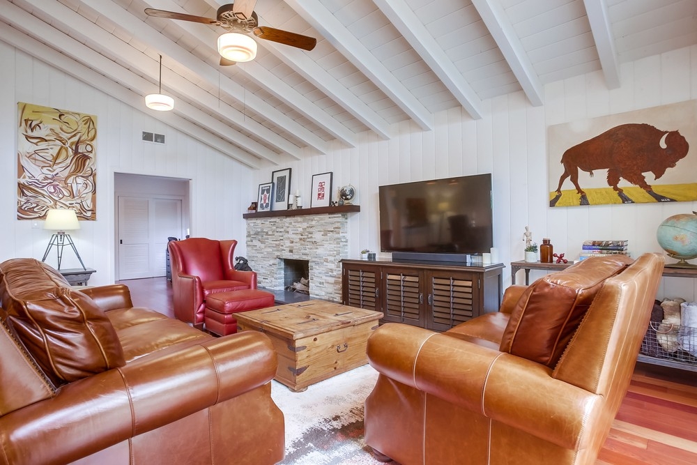 2121 Del Mar Heights Road Del Mar, CA 92014 - Photo 14 of 25 Gallery Image 14