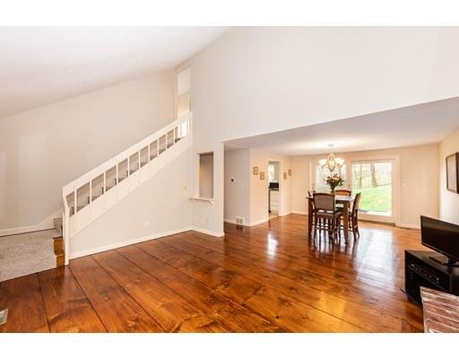 22 Andrews Road Topsfield, MA 01983 - Photo 6 of 25 Gallery Image 6