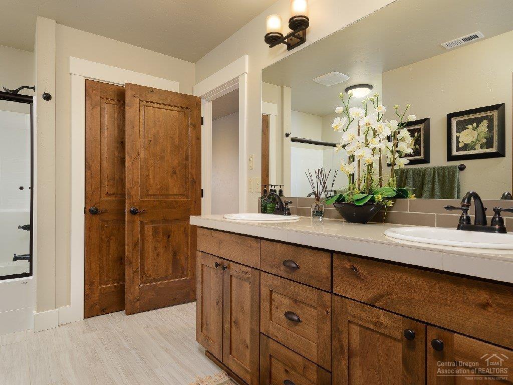 16464 Southwest Ranchview Road Powell Butte, OR 97753 - Photo 17 of 24 Additional Photo