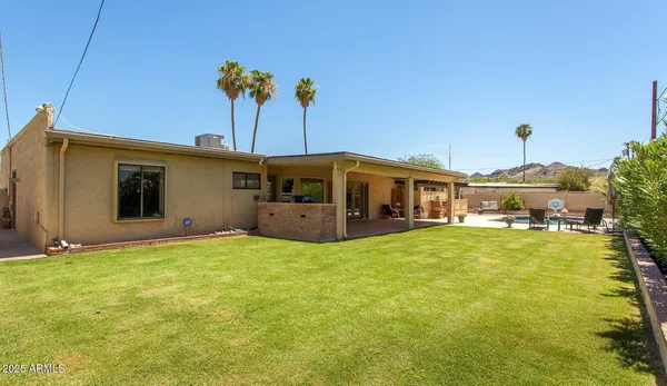 $3,500 | 10008 North 33rd Place, Phoenix, AZ 85028