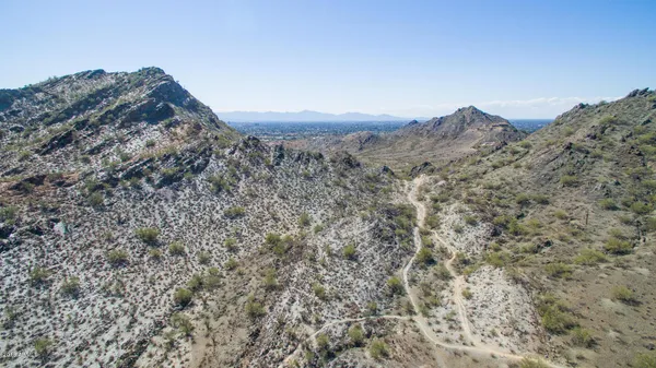 $3,500 | 10008 North 33rd Place, Phoenix, AZ 85028