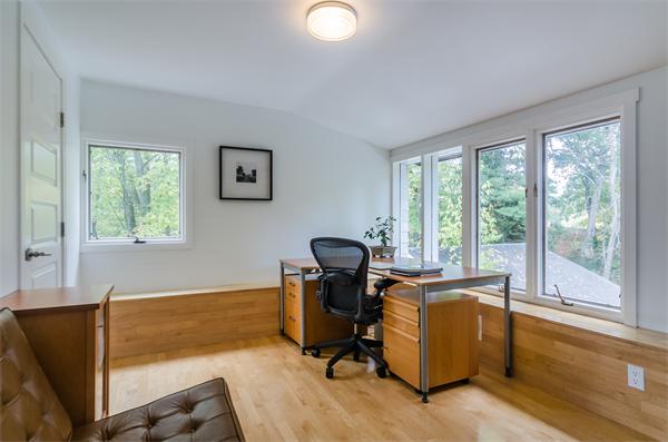 69 Moffat Road Newton, MA 02468 - Photo 18 of 24 Gallery Image 18