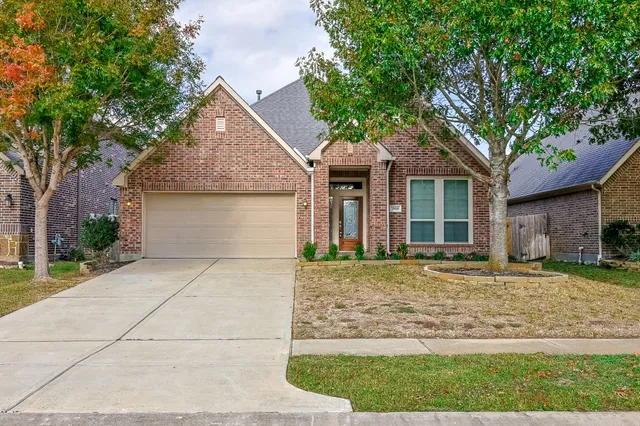 $374,900 | 29018 Pinnacle Ridge Drive, Katy, TX 77494