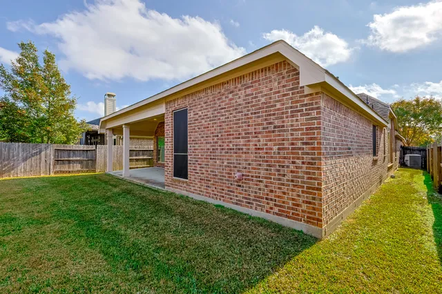 $374,900 | 29018 Pinnacle Ridge Drive, Katy, TX 77494