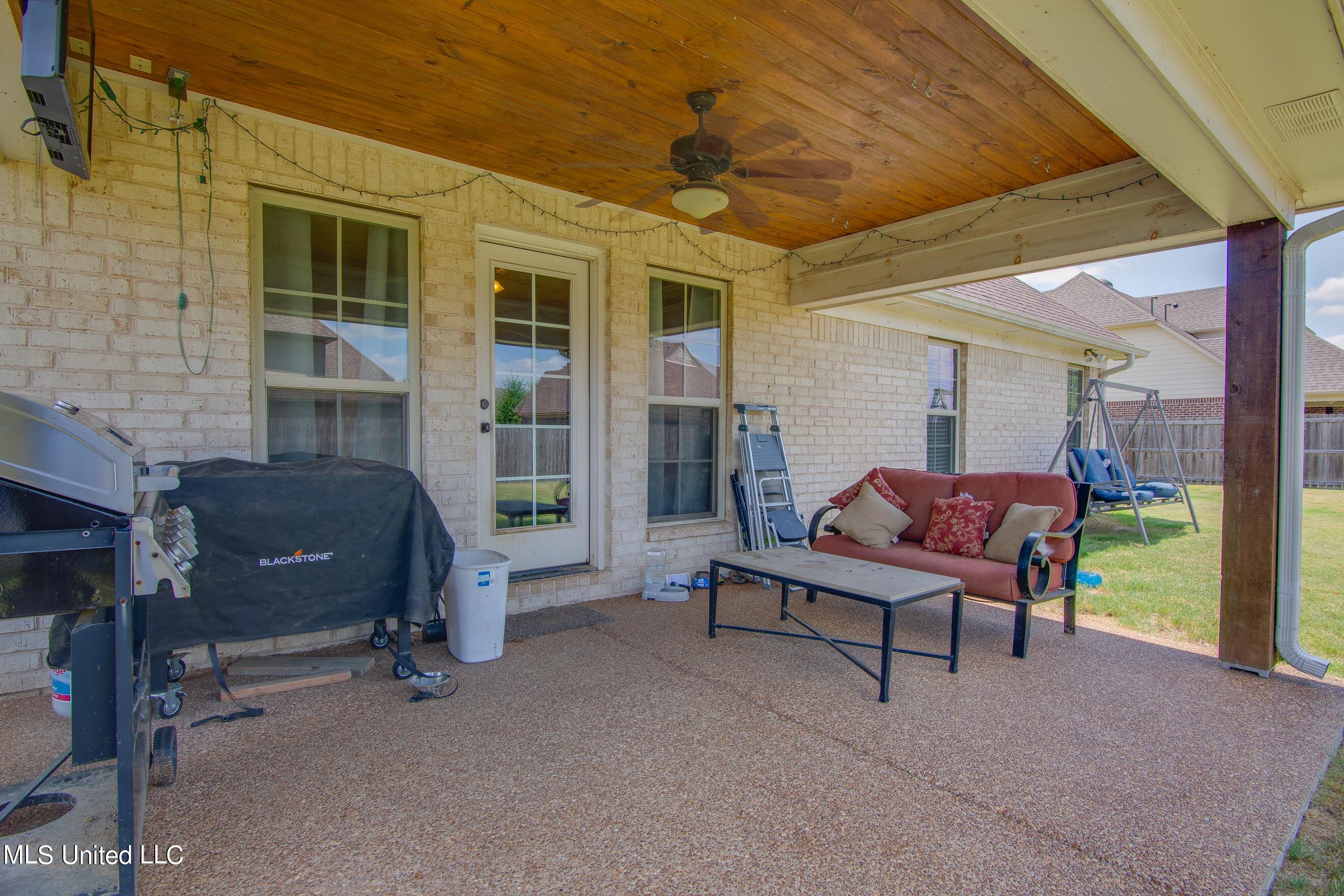 4670 Riva Ridge Drive Olive Branch, MS 38654 - Photo 19 of 20 Covered Patio