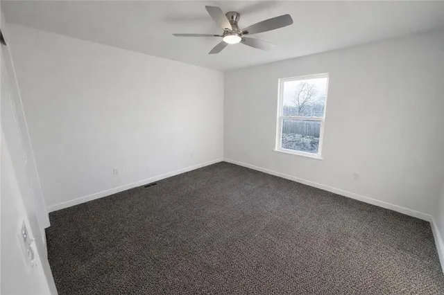 $475,000 | 616-618 North Hocker Avenue, Independence, MO 64050