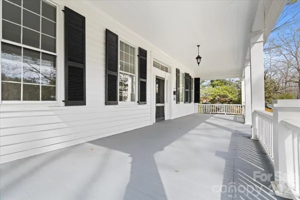 $599,000 | 310 Kershaw Street, Cheraw, SC 29520