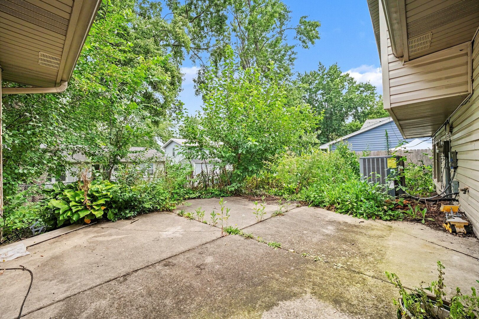 532 Carlyle Lane Bolingbrook, IL 60440 - Photo 14 of 19
