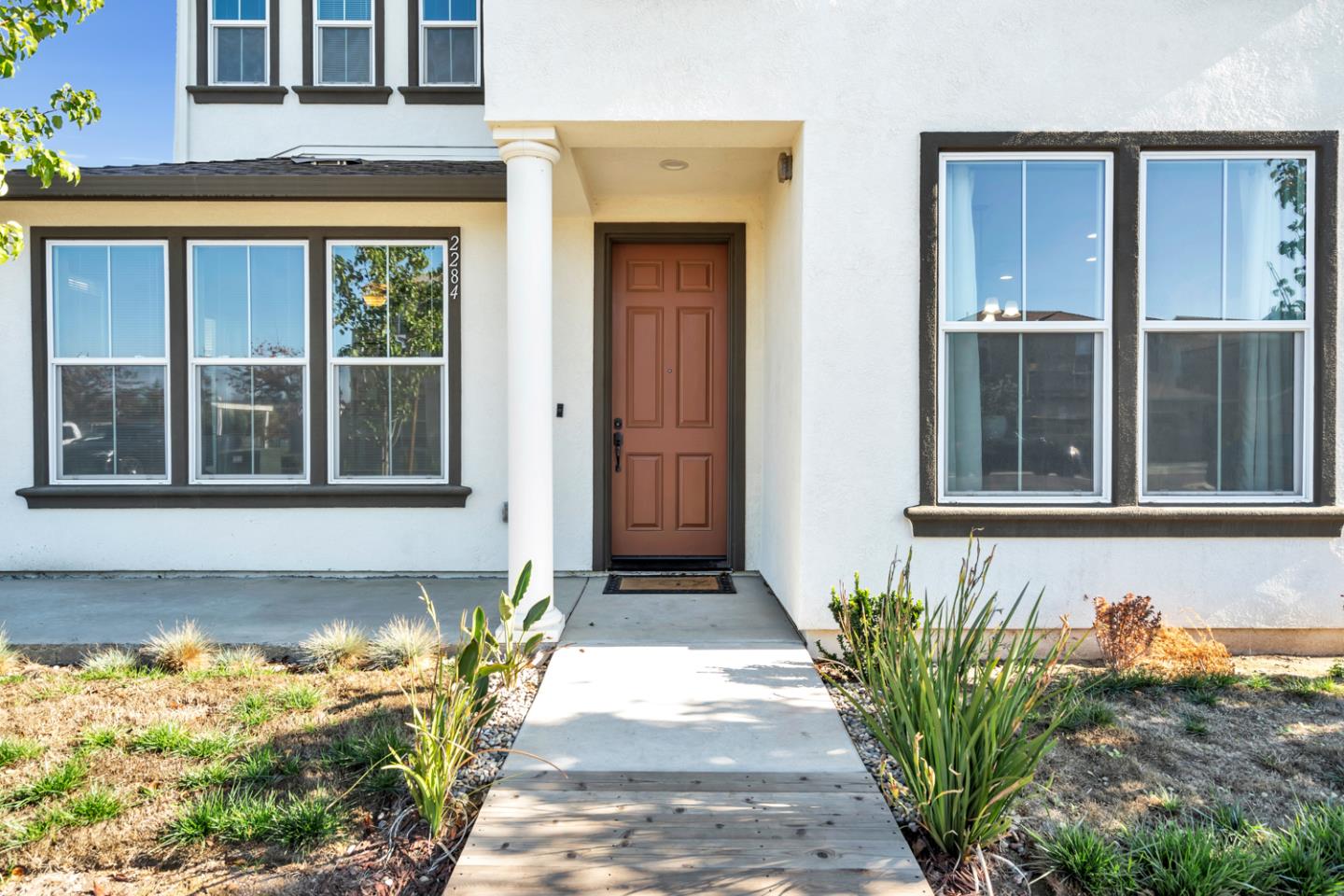 2284 Province Place Hughson, CA 95326 - Photo 5 of 53 front view of a house with a large window