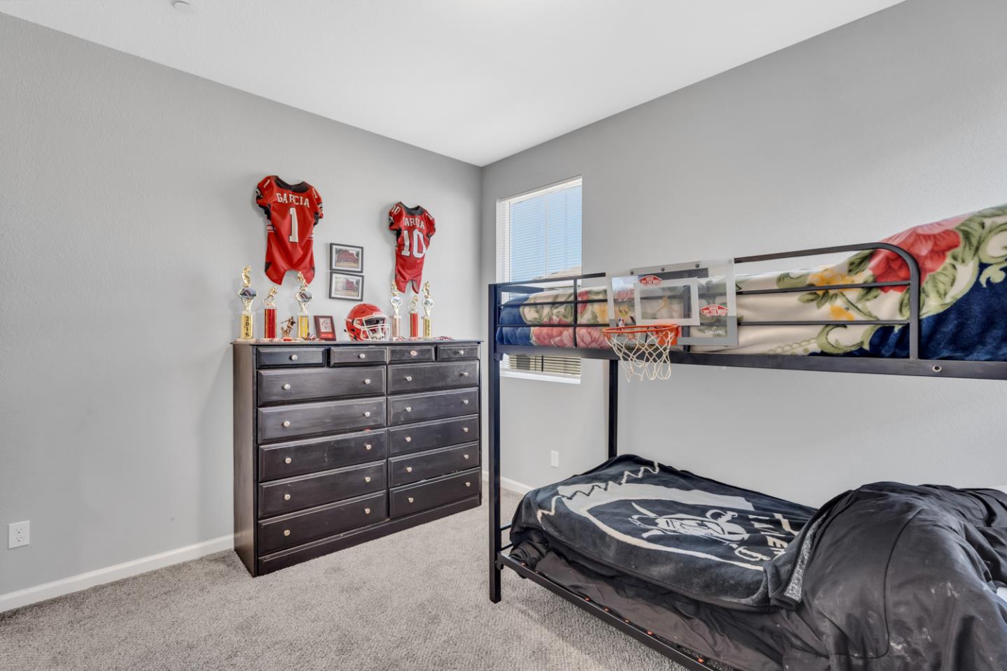 2284 Province Place Hughson, CA 95326 - Photo 41 of 53