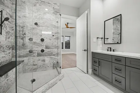 $595,000 | 2215 Francis Street, Houston, TX 77004