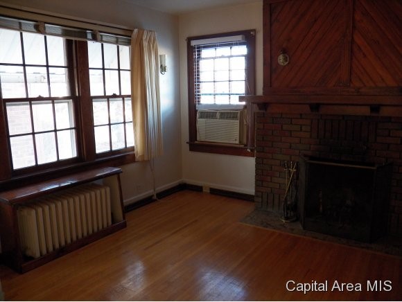 416 Broad Place Springfield, IL 62703 - Photo 2 of 12