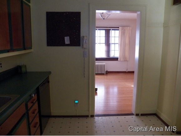 416 Broad Place Springfield, IL 62703 - Photo 4 of 12