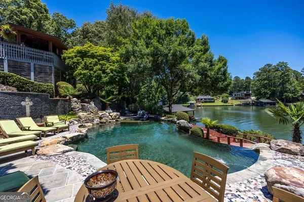 $1,295,000 | 5 Odom Drive, Hamilton, GA 31811