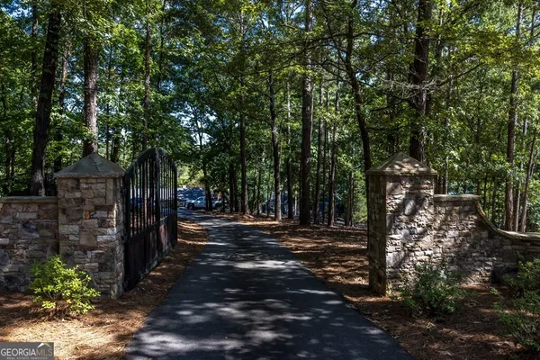 $1,295,000 | 5 Odom Drive, Hamilton, GA 31811