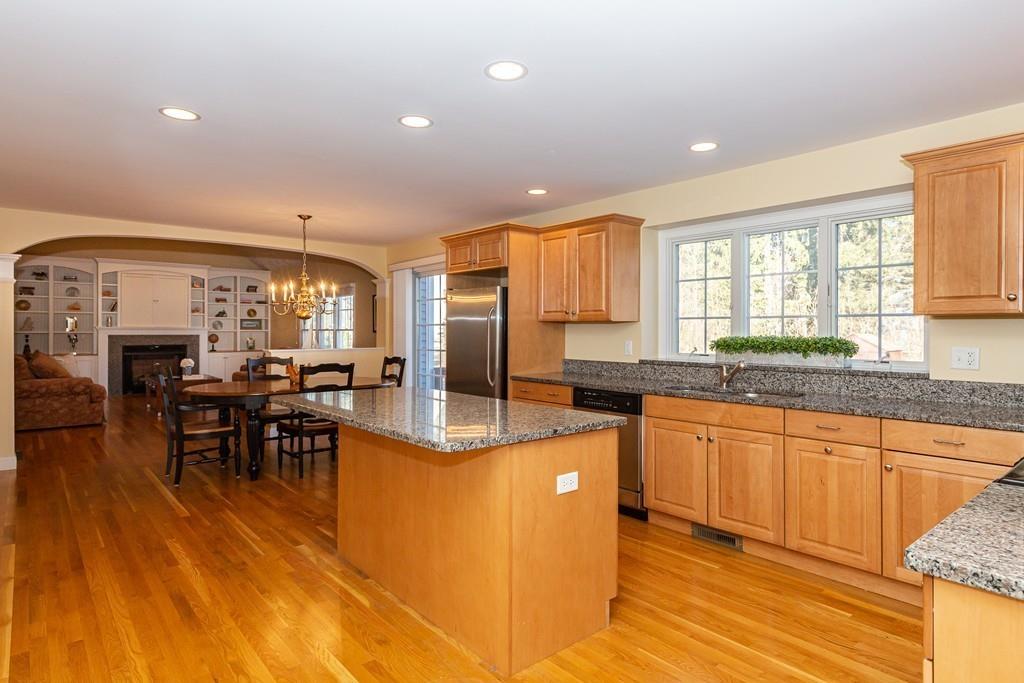 245 Concord Road Bedford, MA 01730 - Photo 13 of 42 Gallery Image 13