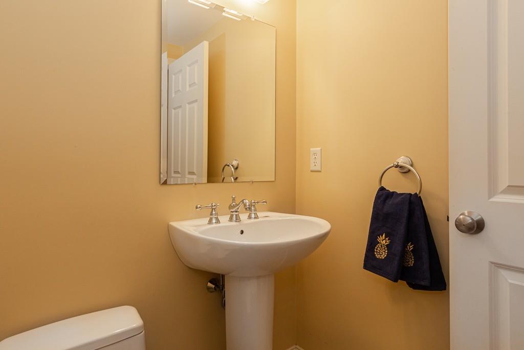 245 Concord Road Bedford, MA 01730 - Photo 25 of 42 Gallery Image 25