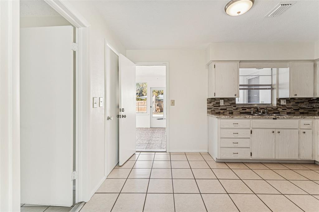 822 3rd Avenue Northwest Largo, FL 33770 - Photo 12 of 75