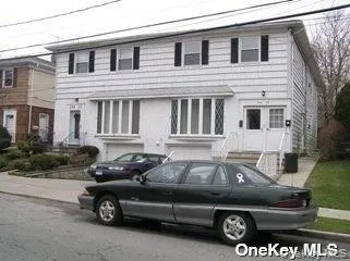 $3,250 | 244-57 Grand Central Parkway, Unit 2 | Douglaston