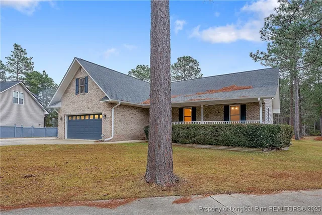 $565,000 | 49 Pebble Beach, Sanford, NC 27332