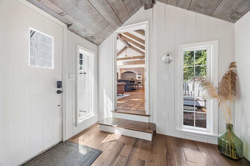 908 Main Street Norwell, MA 02061 - Photo 3 of 40