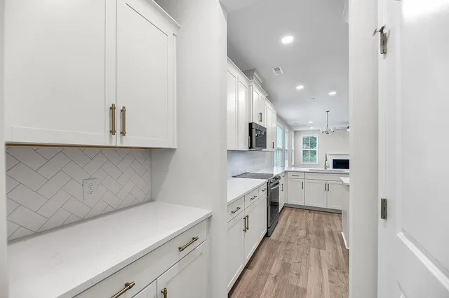 $469,990 | 9 Cantona Drive, Summerville, SC 29483