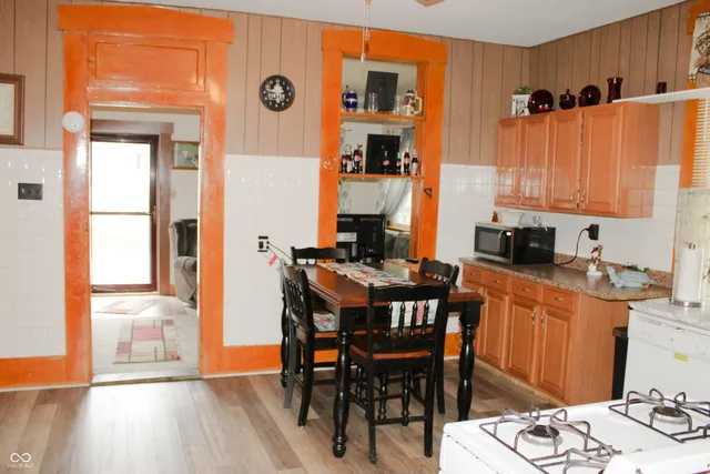 $1,590,000 | 5154 East County Road 550 North, North Vernon, IN 47265