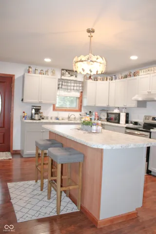 $1,590,000 | 5154 East County Road 550 North, North Vernon, IN 47265