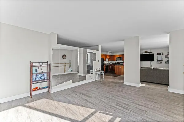 $155,000 | 600 East 8th Street, Unit 7R&S, Kansas City, MO 64106