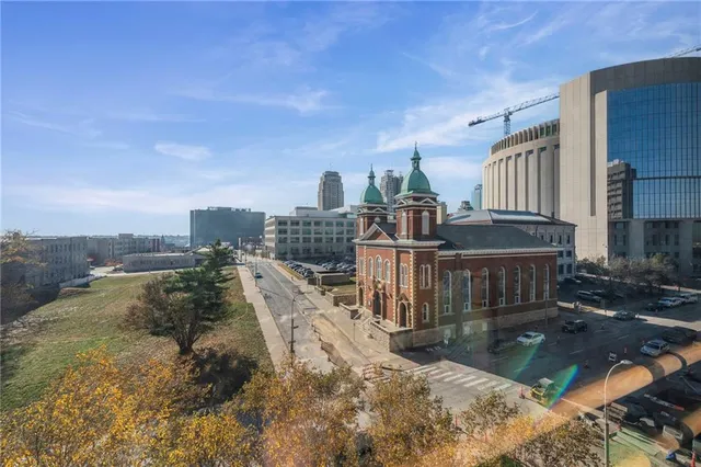 $165,000 | 600 East 8th Street, Unit 7R&S, Kansas City, MO 64106