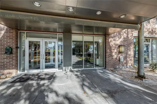 $155,000 | 600 East 8th Street, Unit 7R&S, Kansas City, MO 64106