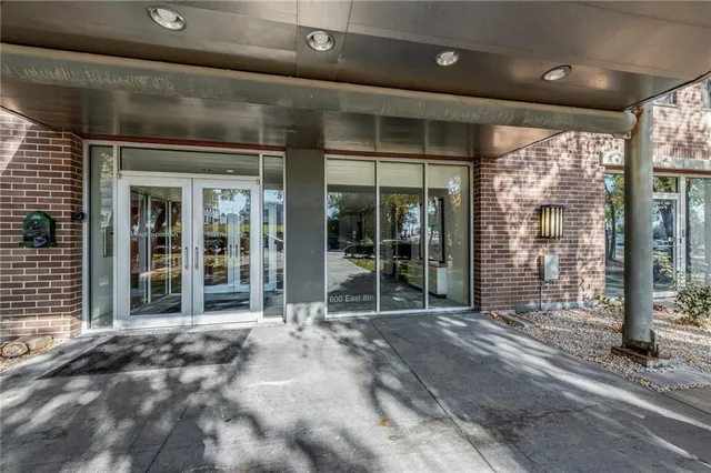 $165,000 | 600 East 8th Street, Unit 7R&S, Kansas City, MO 64106