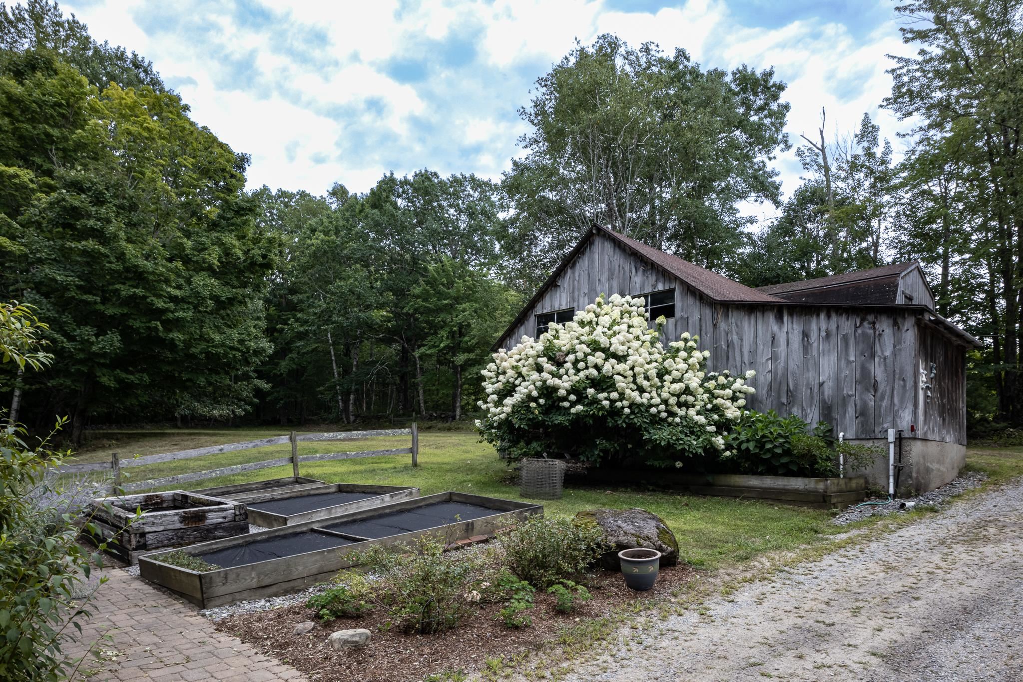 74 Thornton Road New Boston, NH 03070 - Photo 38 of 40 Gallery Image 38