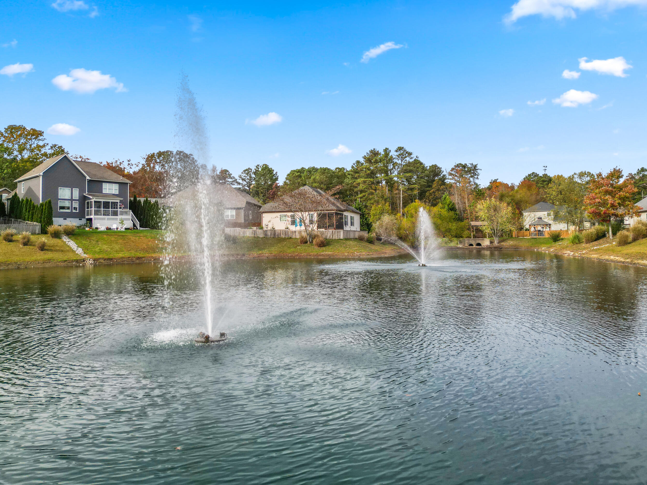8672 Maple Valley Drive Chattanooga, TN 37421 - Photo 31 of 38 Morning Walks Start At The Fountain.