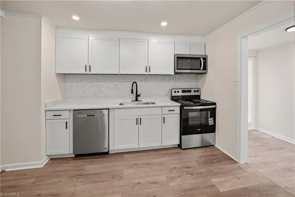 $193,000 | 1422 Valley Ridge Drive, High Point, NC 27260