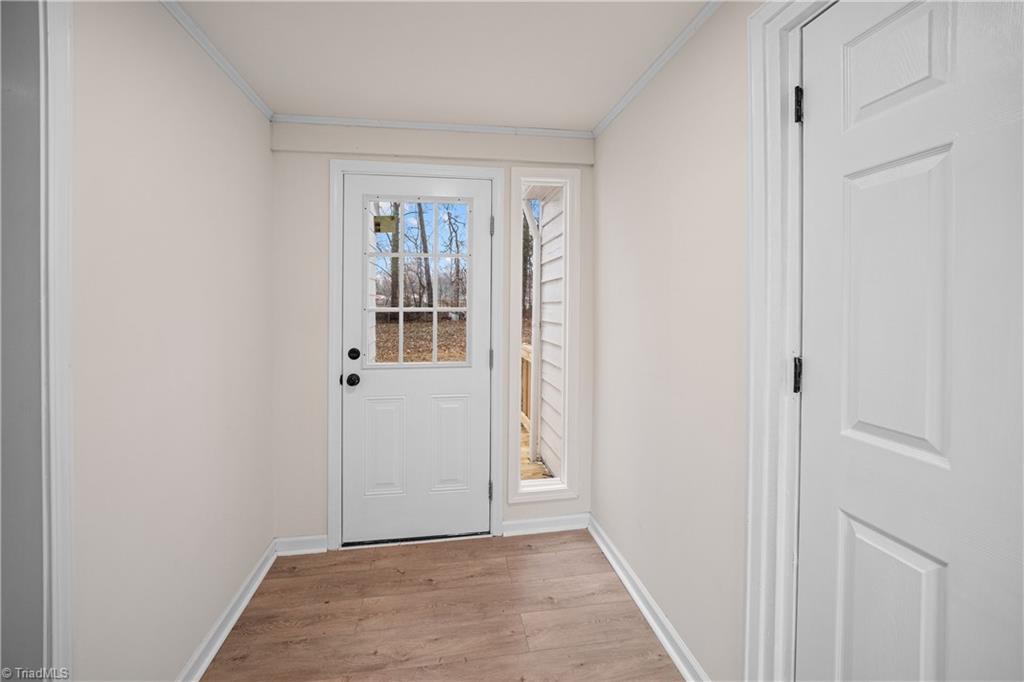 1422 Valley Ridge Drive High Point, NC 27260 - Photo 15 of 23