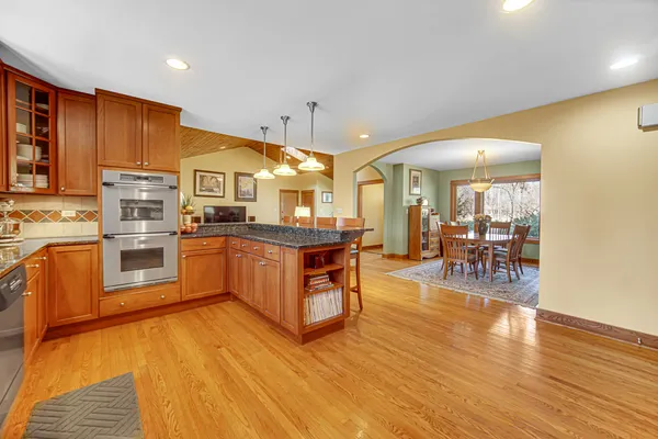 $800,000 | 3459 West Mardan Drive, Long Grove, IL 60047