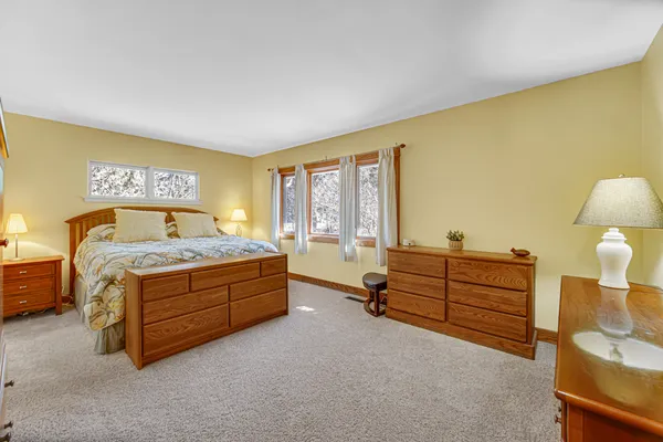 $800,000 | 3459 West Mardan Drive, Long Grove, IL 60047