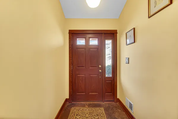 $800,000 | 3459 West Mardan Drive, Long Grove, IL 60047
