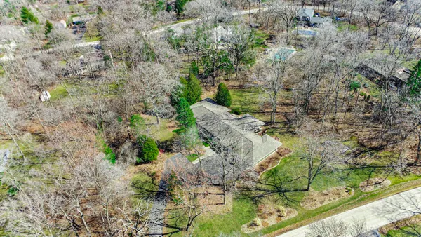 $800,000 | 3459 West Mardan Drive, Long Grove, IL 60047